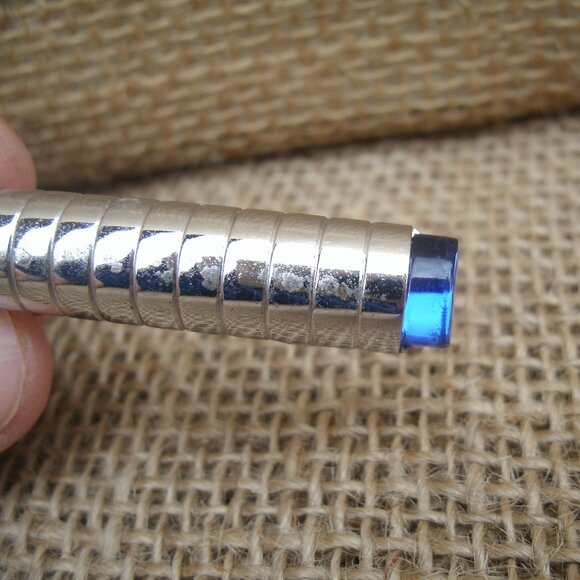 Vintage Anson Silver & Blue Acrylic Tie Bar - Picture 7 of 10